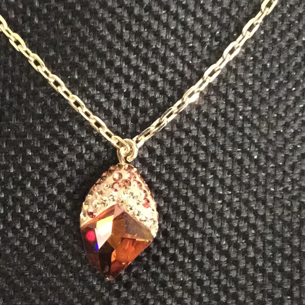 Swarovski16”W2”Ext.GoldNecklaceWith FacetedCrystal - Picture 3 of 5
